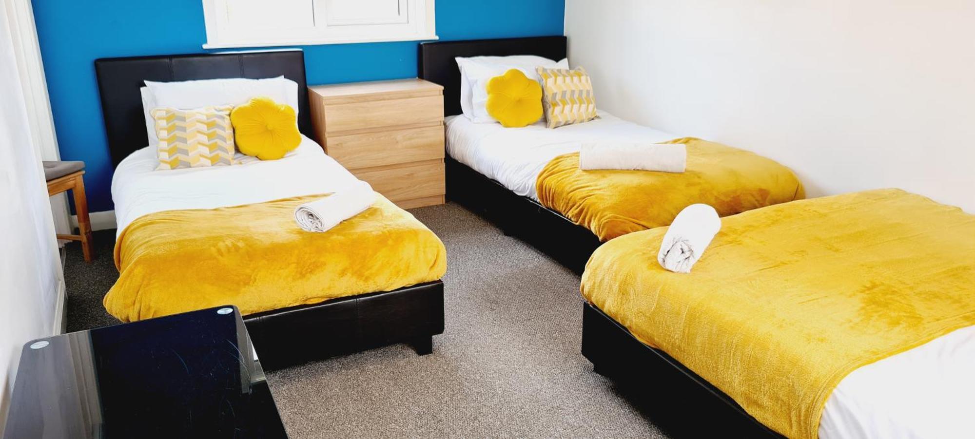 Browning House 3 Bedroom 6 Beds Long Or Short Stay Derby Buitenkant foto